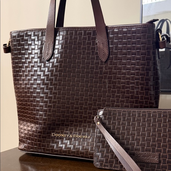 Dooney & Bourke Handbags - Dooney & Bourke Lilliana Brown Woven Tote and Pouch Set